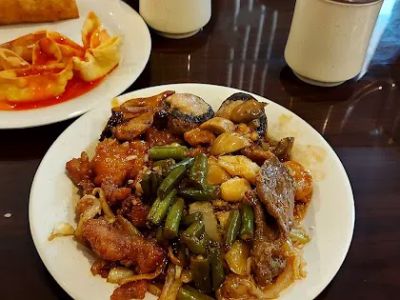 Peking Chinese Restaurant 0