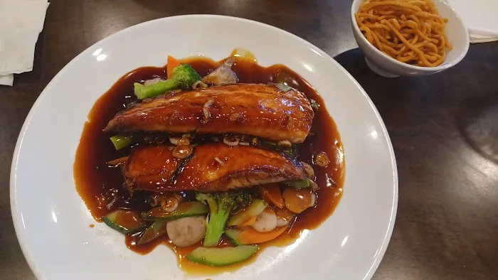 Ming's Asian Cuisine 7
