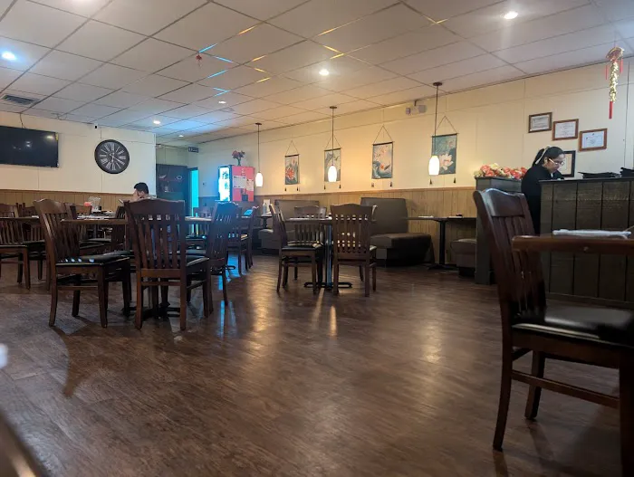 Magic Wok Chinese Restaurant 9