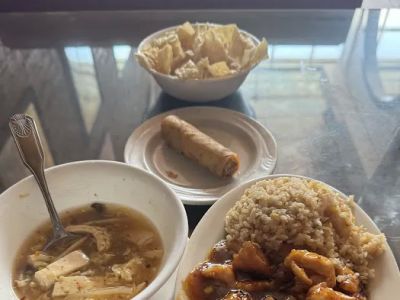 Shanghai Restaurant 0