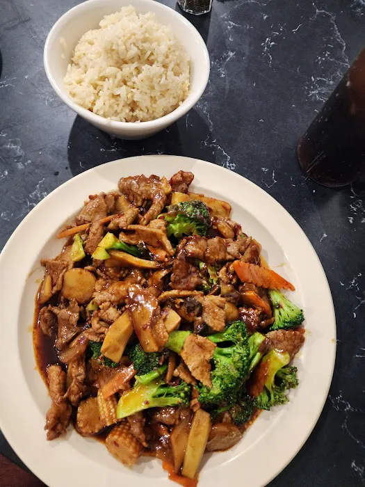 Hunan Chinese Restaurant 1