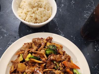 Hunan Chinese Restaurant 0