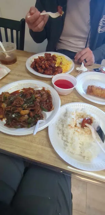 Chang Hua Chinese Restaurant 10