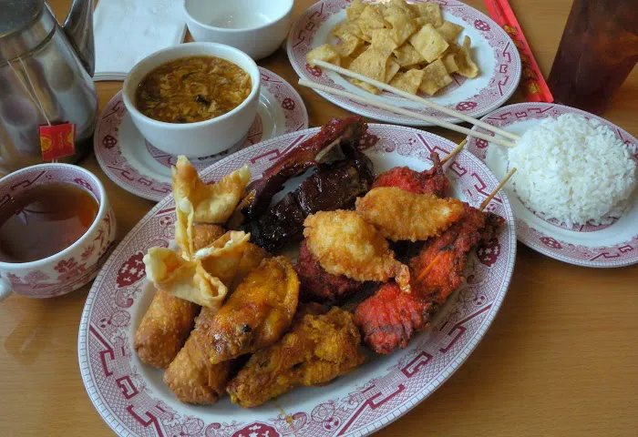 Red Palace 10