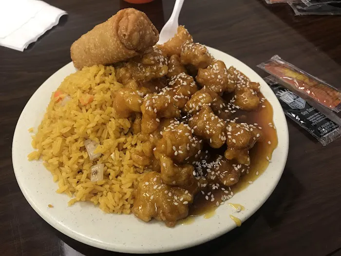 Golden Wok 3
