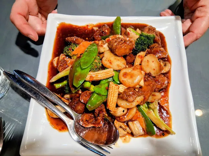 Oh Yeah Chinese Bistro 4