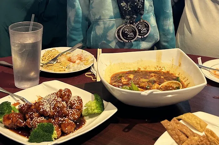Tianluo Bistro 10