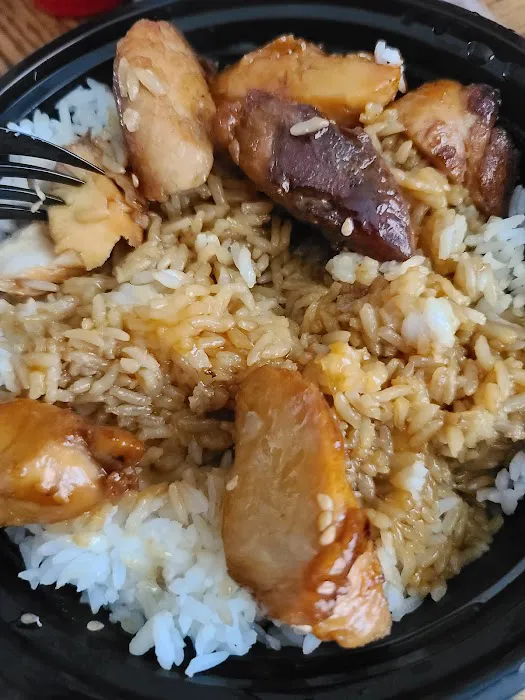 China Go Grill 10