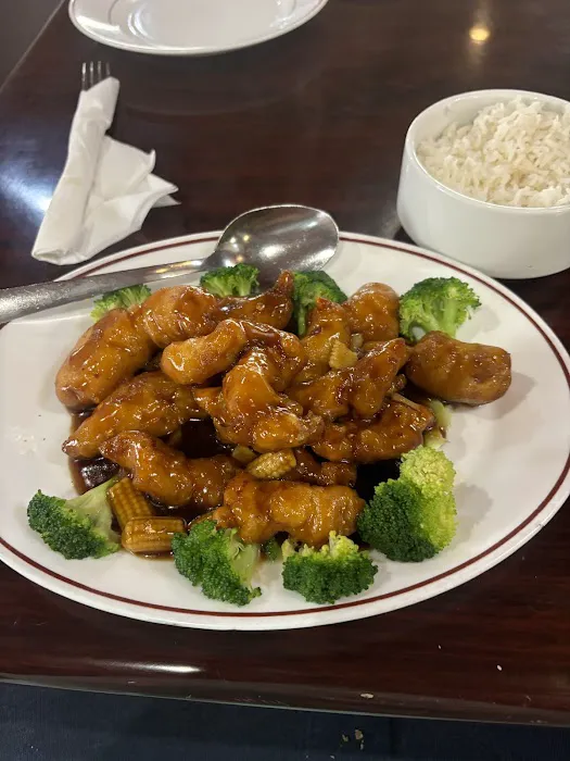 Lee's Chinese Restaurant 2