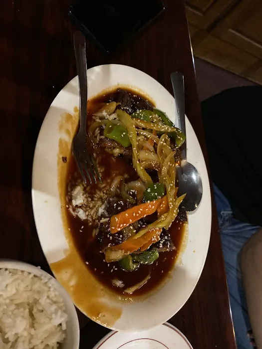 Lee's Chinese Restaurant 8