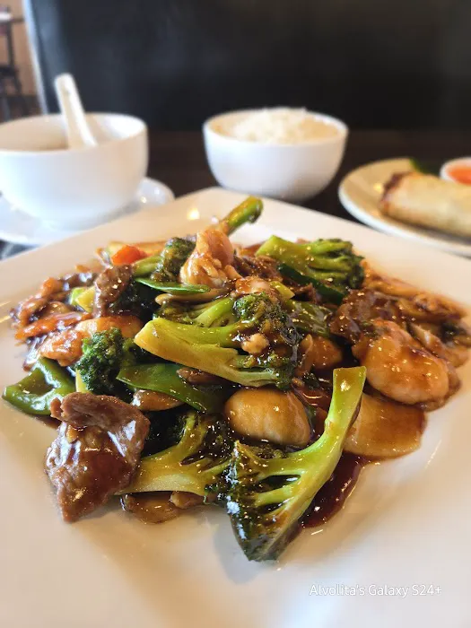 Ginger Asian Cuisine 1
