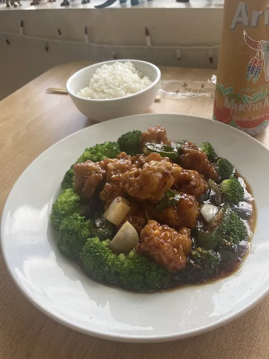 J J's Wok N Grill 4