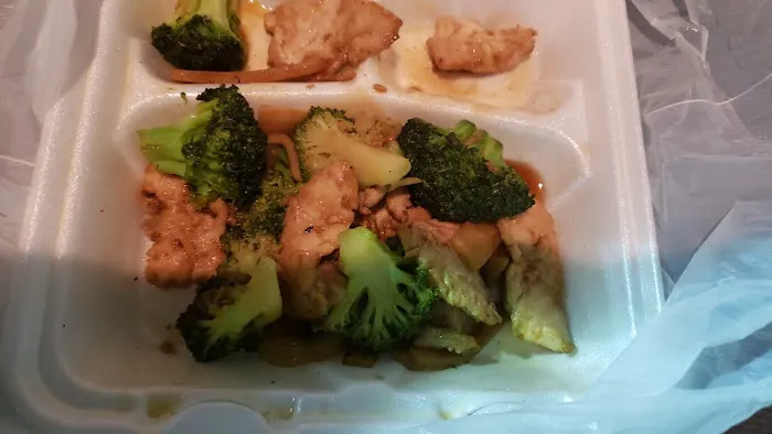 J J's Wok N Grill 7