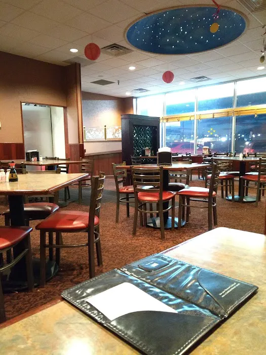 Ming's Asian Bistro 4