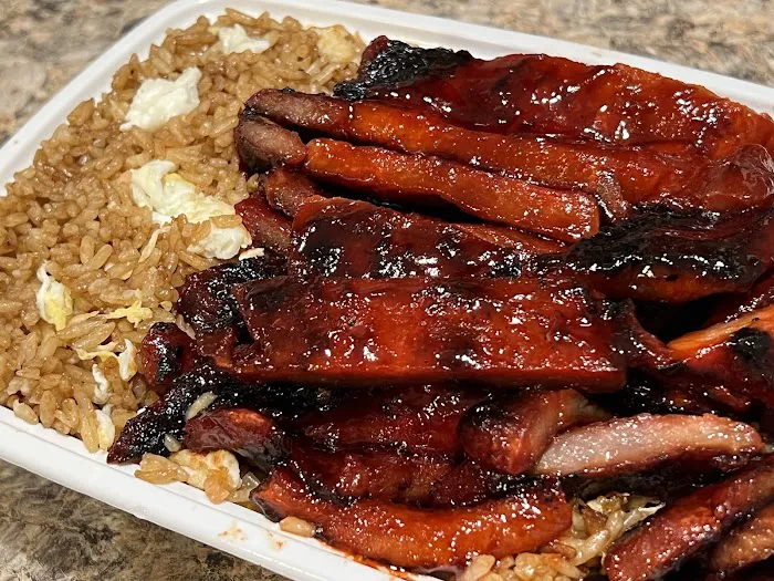 Danny's Chinese Kitchen - Howard Beach 10