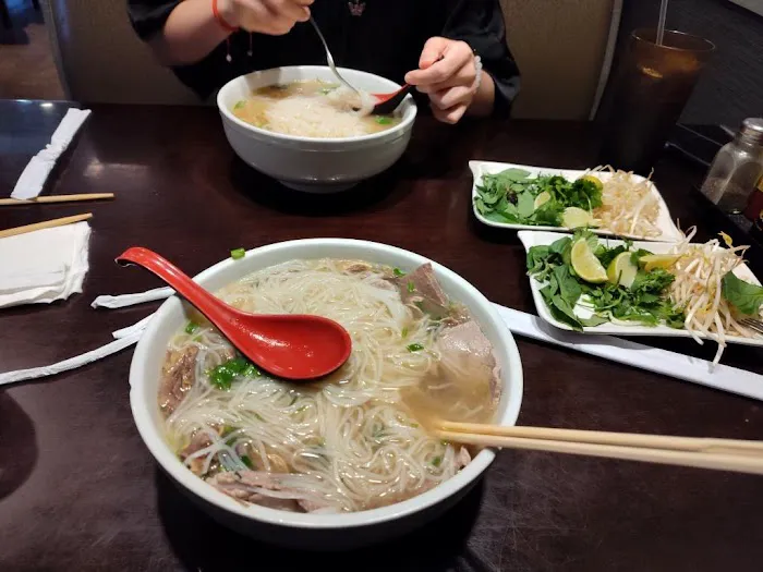 Pho & Chinese 3