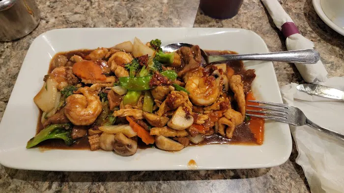 Dai Tung Chinese Restaurant 9