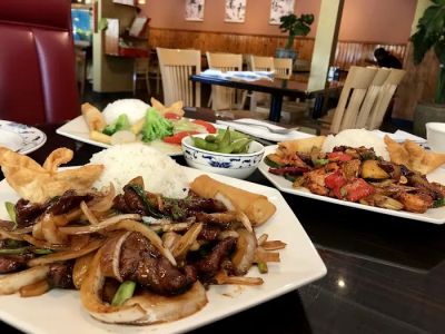Ming's Cafe 0