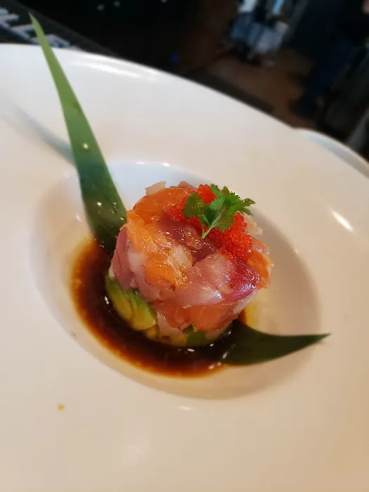 Ming's Cafe 9