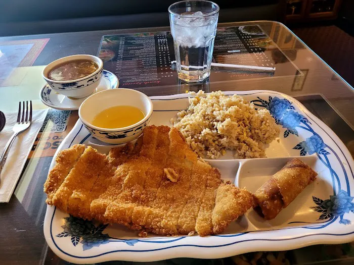 Chinatown restaurant 9