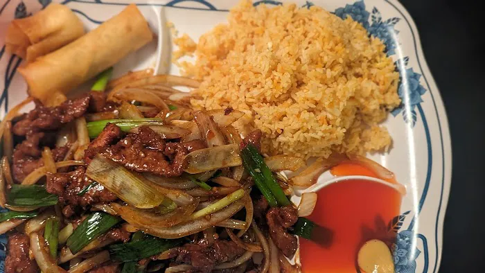 Hong's Garden Chinese Restaurant 6