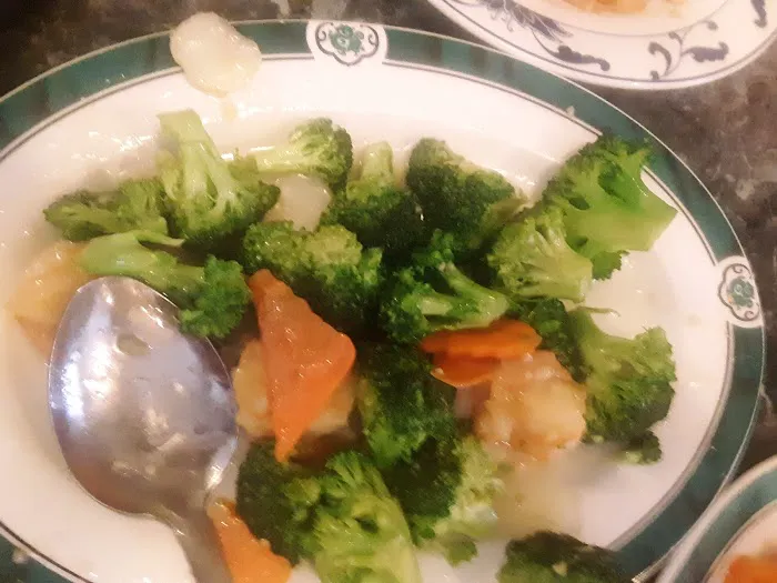 Shanghai Garden Restaurant 9