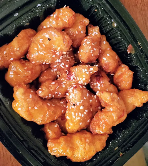 Henry's Chinese Cafe 9