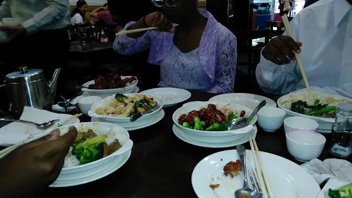 New Wok's Kitchen 6