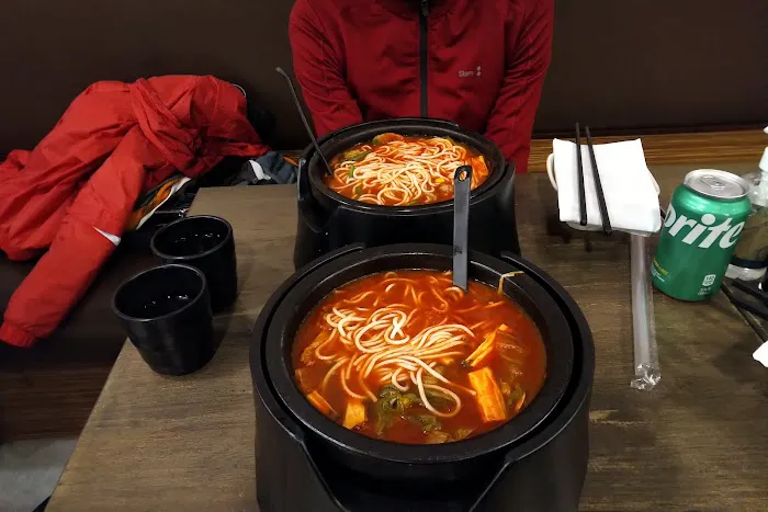 ShiMiaoDao Yunnan Rice Noodle 7