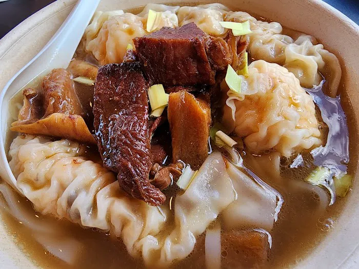 Maxi’s Noodle 2 2