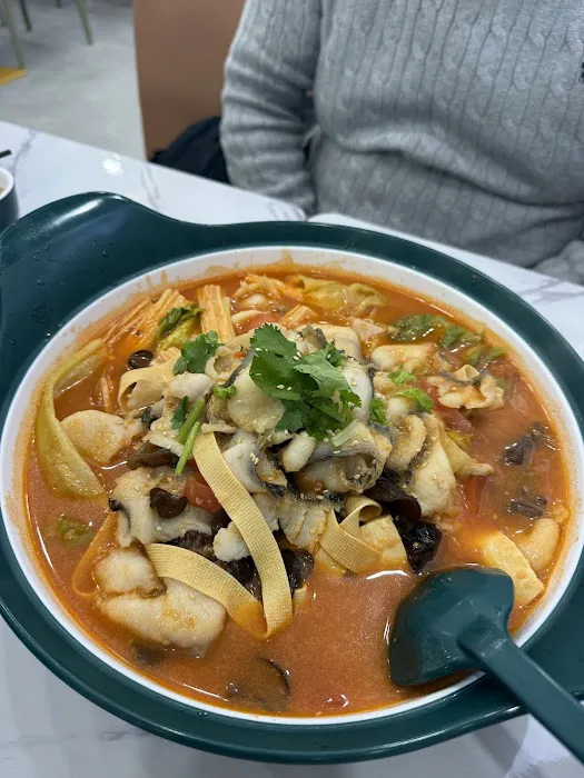 Seven Fish Cuisine 酸小七 酸汤鱼 6