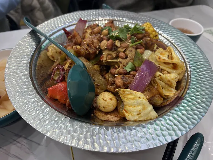 Seven Fish Cuisine 酸小七 酸汤鱼 7