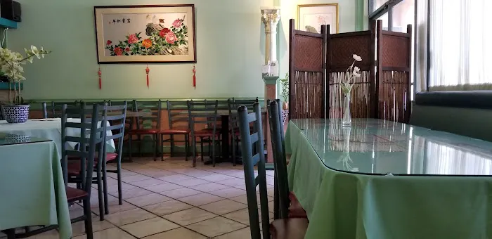 Chen's Panda Chinese Restaurant 1