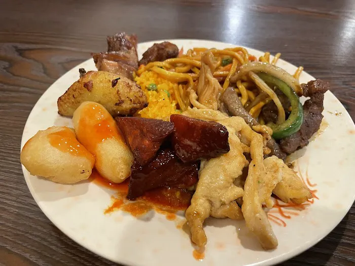 Yummy Buffet 4