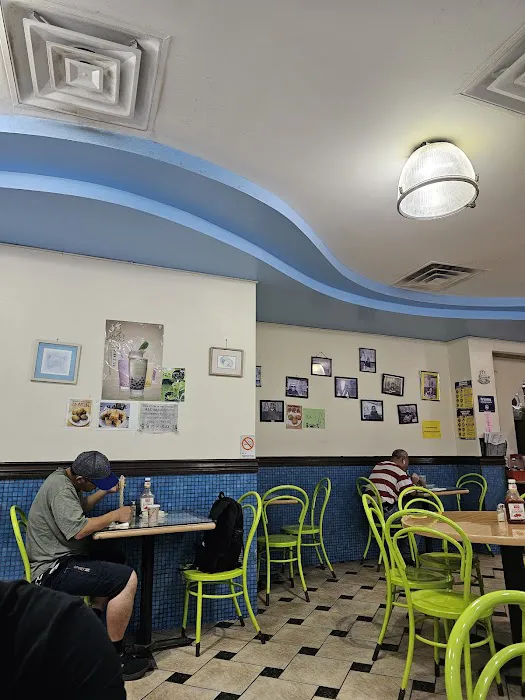 M Star Cafe 7