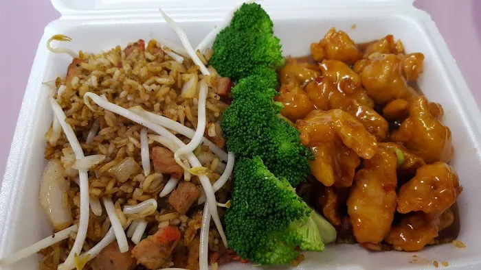 Vickie's Swansea Chinese Restaurant 5