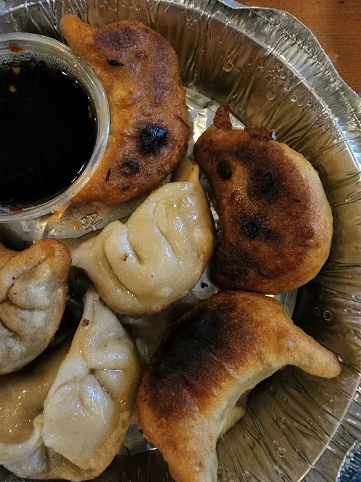 Ling Ling Chinese Restaurant 9