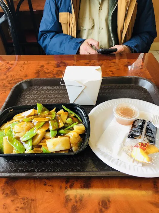 Chin's Kitchen 7
