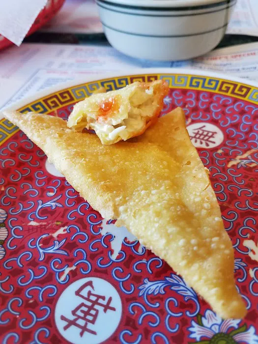 Golden Dragon Chinese Kitchen 7