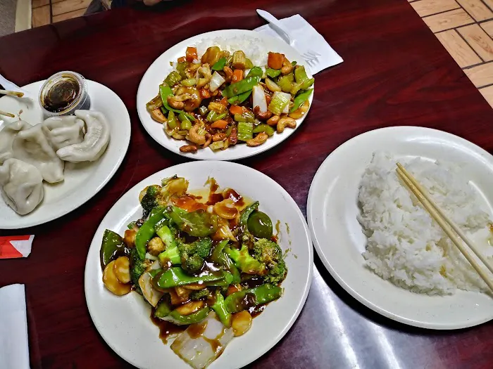 Jin Jin Chinese Restaurant 9
