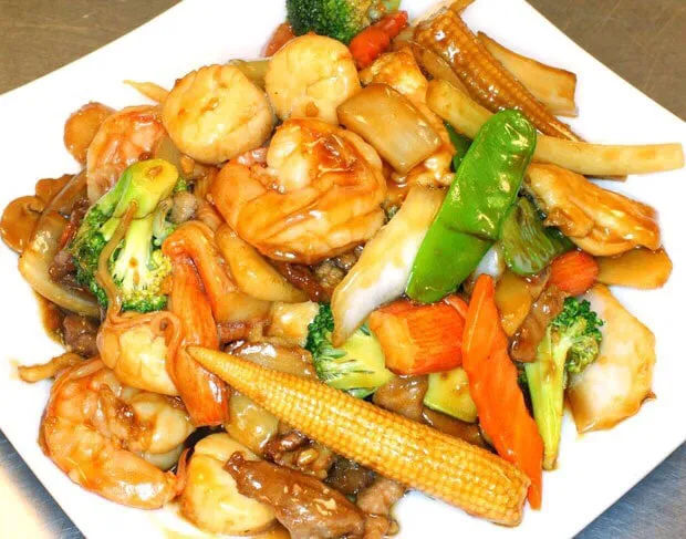 Four Seasons Chinese Food and Sandwiches 3