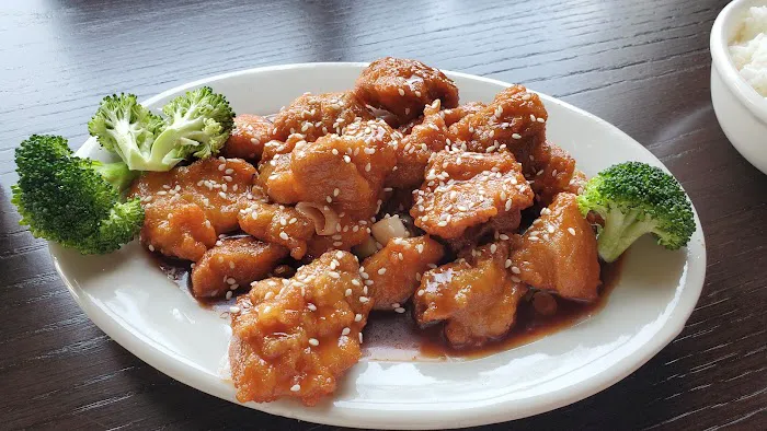 Mandarin Express, Chinese Halal Restaurant 7