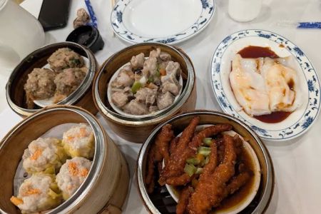 Hong Kong Pearl Seafood Restaurant (MD)