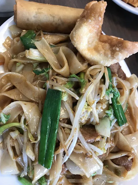 Fan's Chinese Cuisine 10