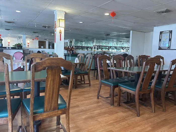 Golden Sun Chinese Restaurant 8