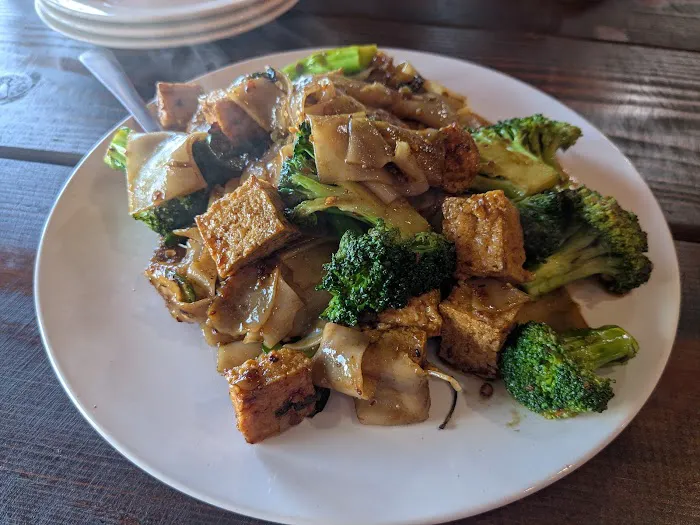 Yummy Duo Asian Bistro 6