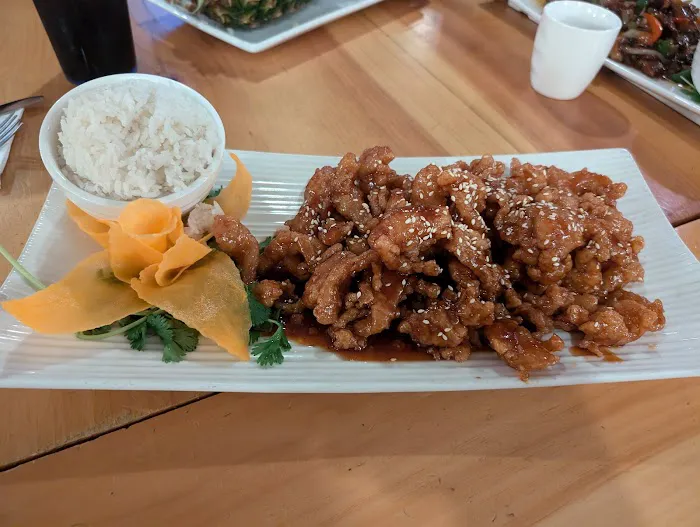 Bonsai's Restaurant 6