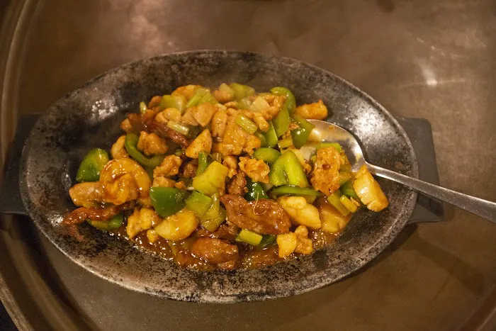 Lei's Garden Restaurant 3