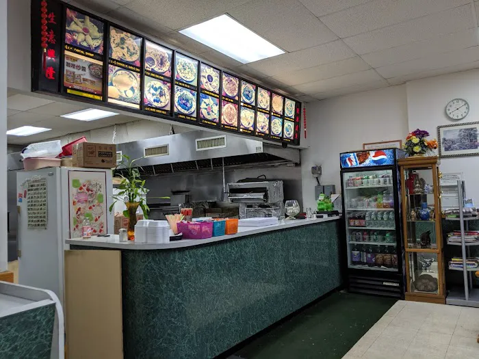 Lin's Kitchen 8