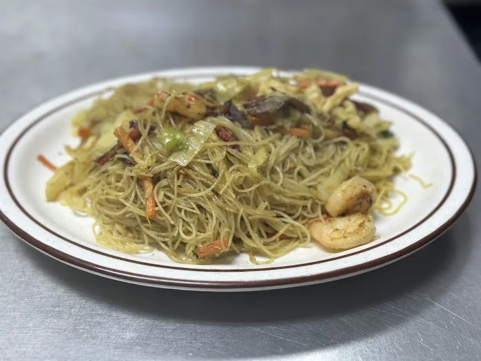 Lin's Kitchen 6